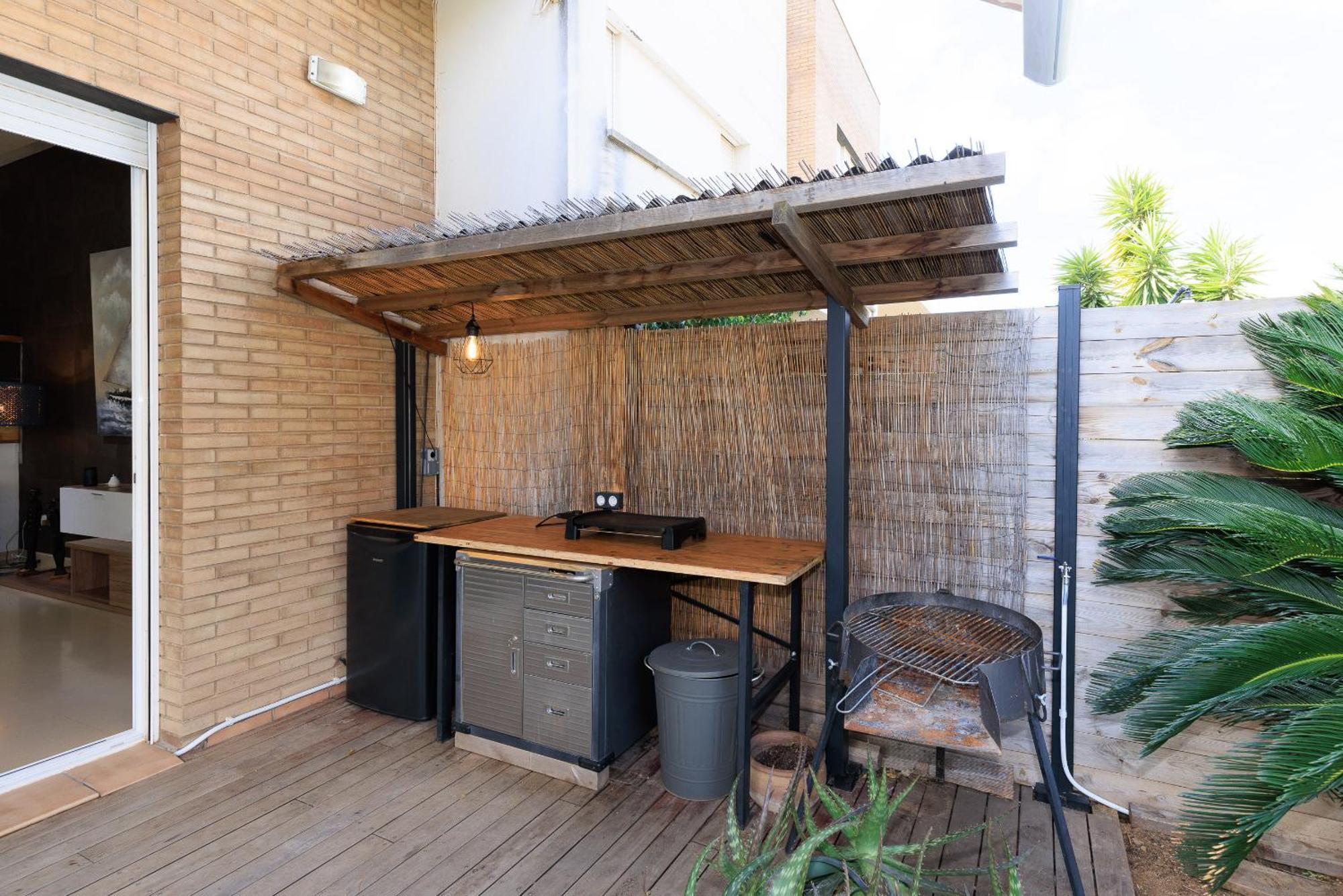 Martorell Planet Costa Dorada Cambrils Exterior photo